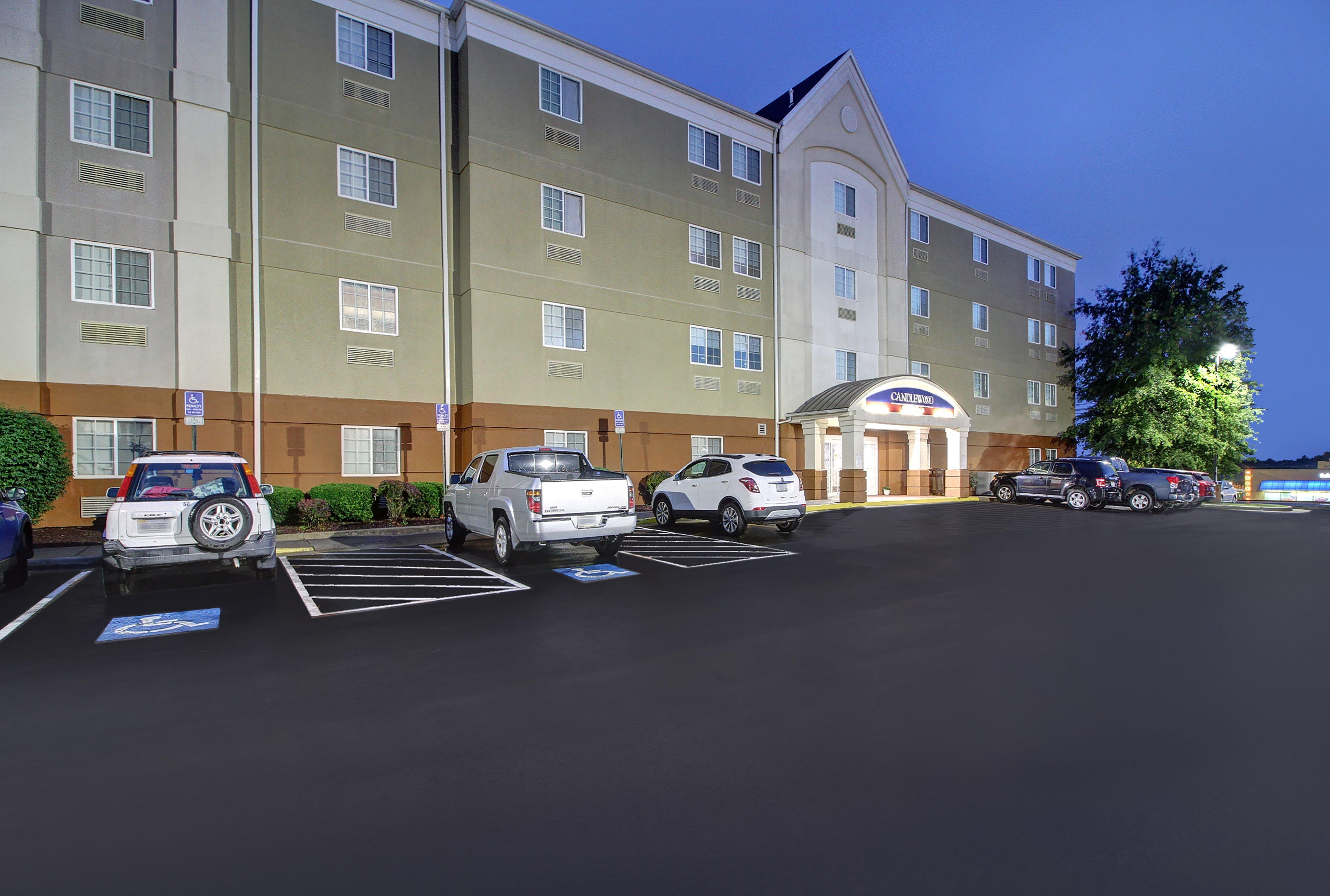 Candlewood Suites Winchester, An Ihg Hotel Exteriör bild